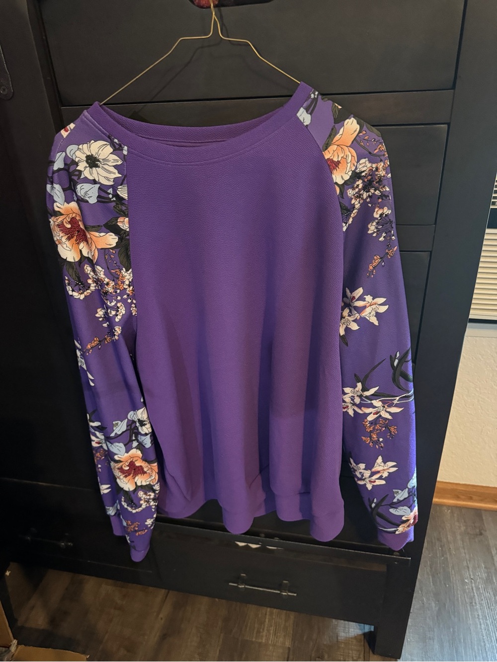 SHEIN Purple Floral Raglan Sleeve Sweatshirt